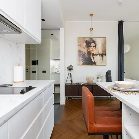 Lejlighed Revalia Lastekodu-odra Bus Station Airport