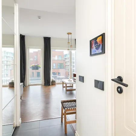 Revalia Lastekodu-odra Bus Station Airport