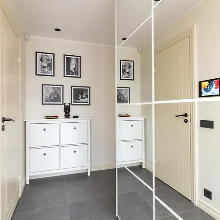 公寓 Revalia Lastekodu-odra Bus Station Airport *