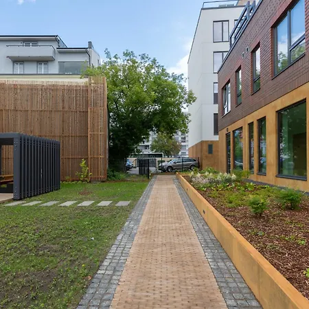 Revalia Lastekodu-odra Bus Station Airport 塔林