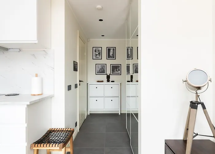 Revalia Lastekodu-odra Bus Station Airport * Tallin